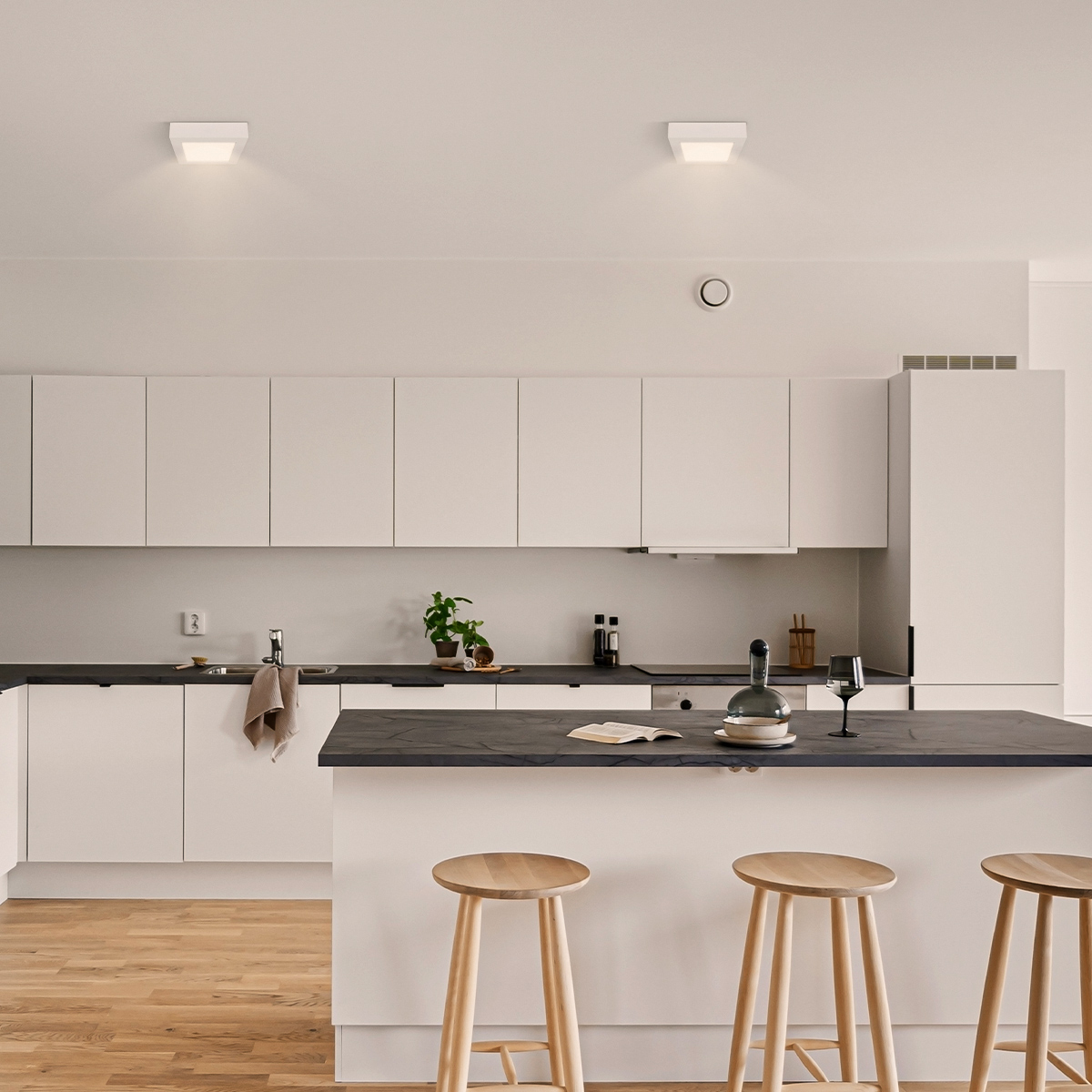 Aplicación DLP040-12W/C