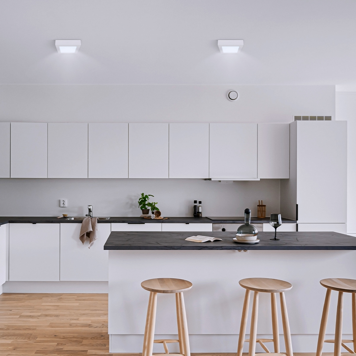 Aplicación DLP040-12W/F